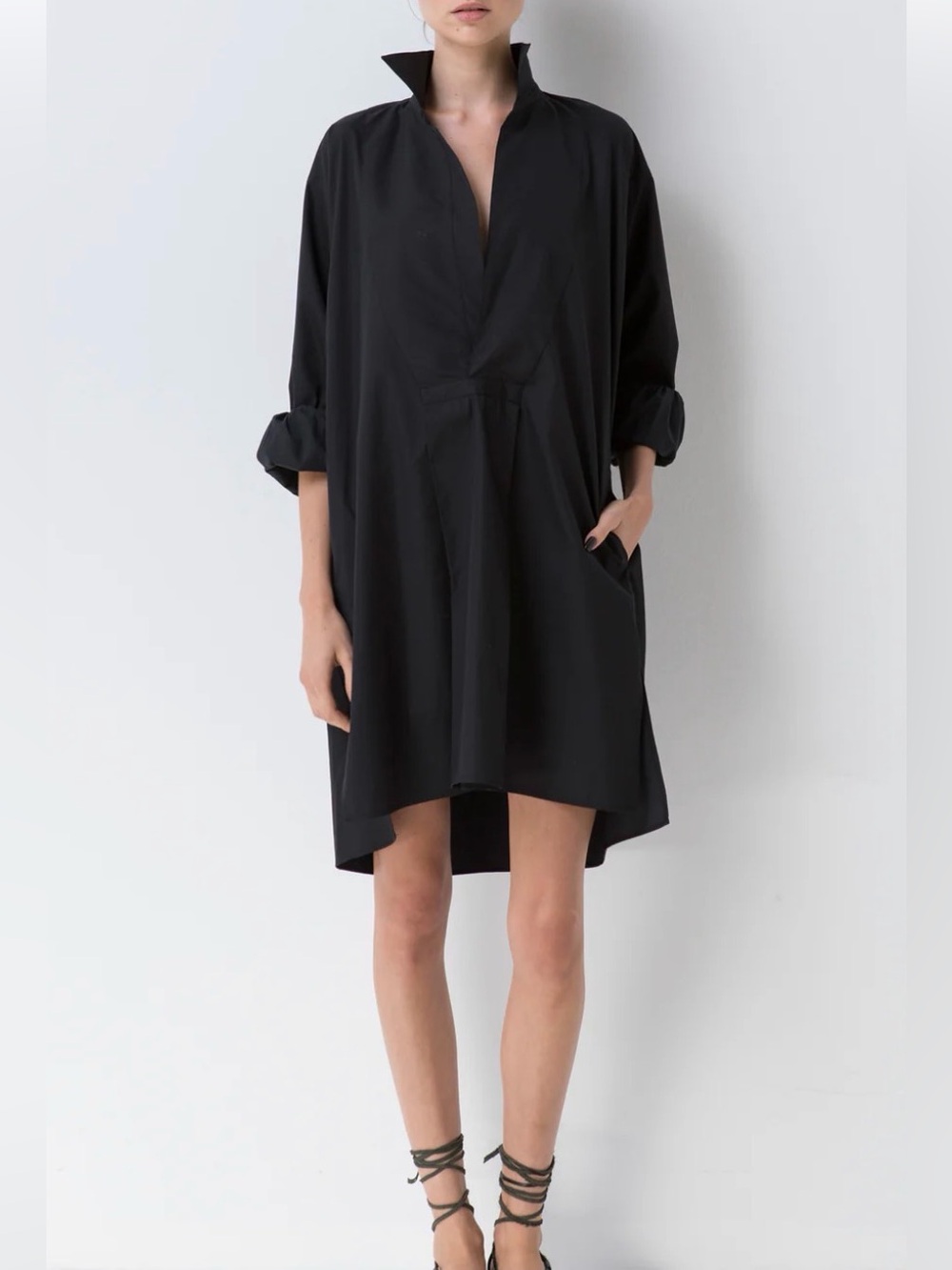 SU Paris Black Long Sleeve Cotton Dress with Pockets
